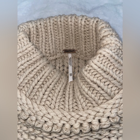 Free people very stylish sweater - Picture 3 of 3